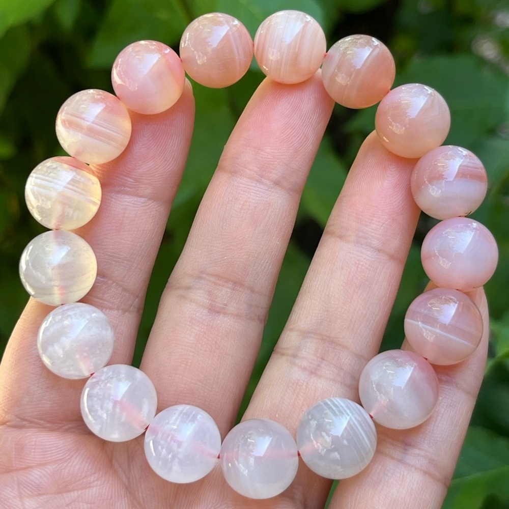 12.5mm stretchable pink banded‎ Yanyuan agate bracelet